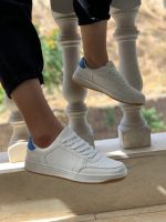 ونس سفید پشت آبی اسمارا