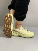کتونی کرمی زیره قهوه ای زنانه Merrell - تصویر 3