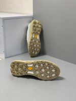 کتونی  MERRELL طوسی زیره کرمی مردانه - تصویر 4