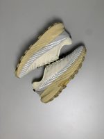 کتونی  MERRELL طوسی زیره کرمی مردانه - تصویر 2